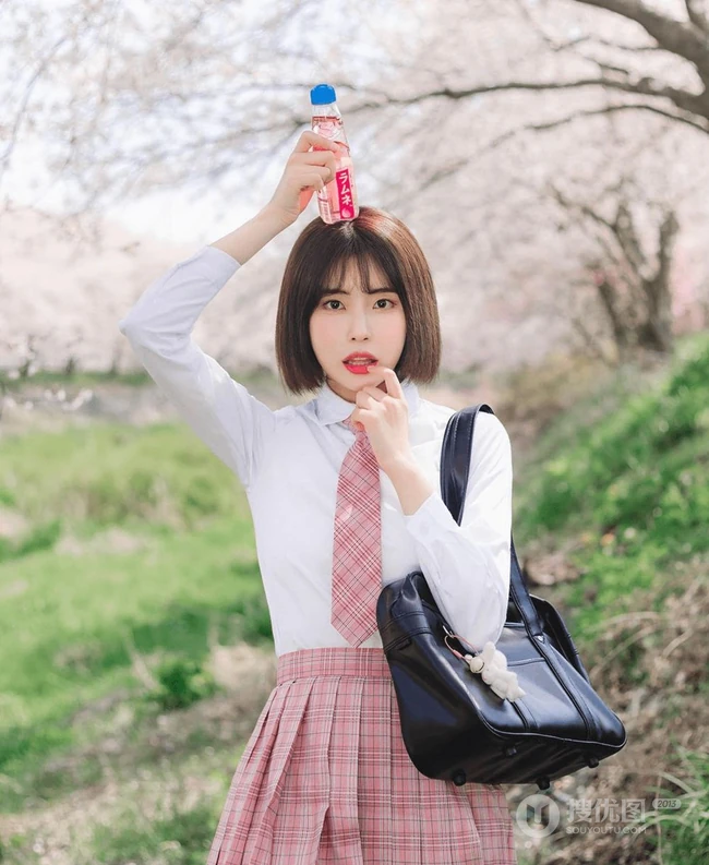 做个小清新女孩，2021年可爱又减龄的最新款短发发型少女图集欣赏 第7张