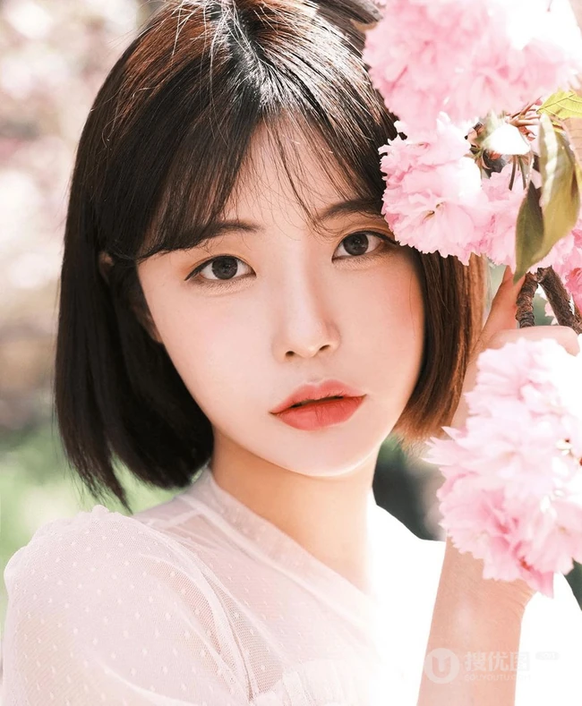 做个小清新女孩，2021年可爱又减龄的最新款短发发型少女图集欣赏 第9张
