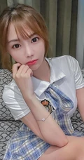 网红女生Shin小芯气质可爱甜美自拍生活照图集