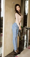 媚眼动人丹凤眼女生刘艾琳Allen直爽紧身牛仔裤高清好看写真套图