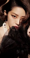 THE9女团成员周年照登杂志酷美写真图片
