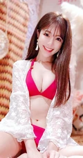 台湾女生倪暄招牌式甜美笑容甜到心里超可爱气质自拍生活照图片