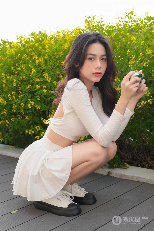 仙女气质，空灵感十足的越南女生Vo Thuy Hang精选气质写真生活照图片