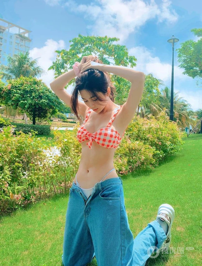 仙女气质，空灵感十足的越南女生Vo Thuy Hang精选气质写真生活照图片