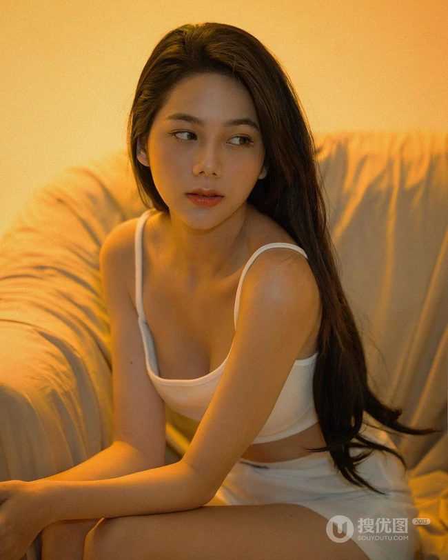 仙女气质，空灵感十足的越南女生Vo Thuy Hang精选气质写真生活照图片
