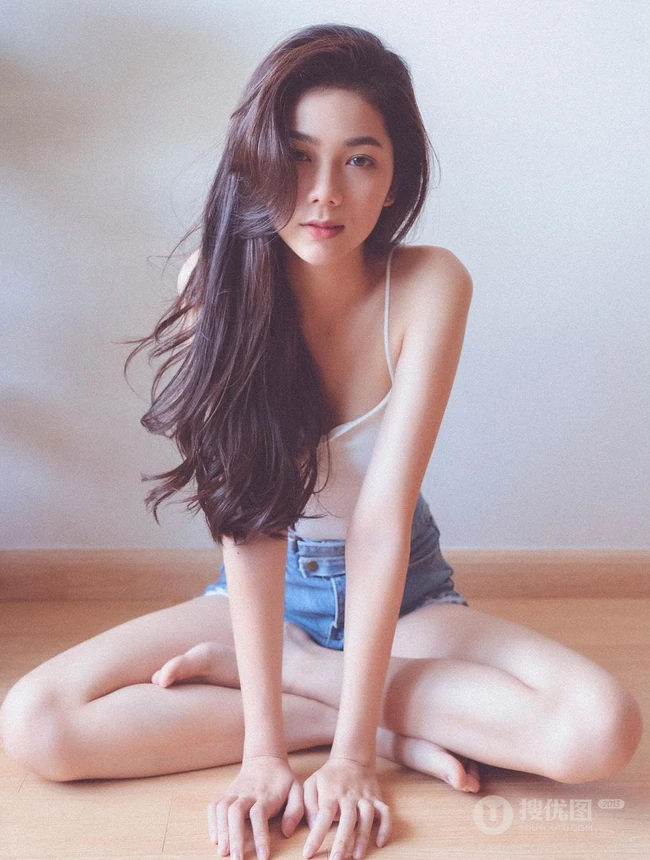 仙女气质，空灵感十足的越南女生Vo Thuy Hang精选气质写真生活照图片
