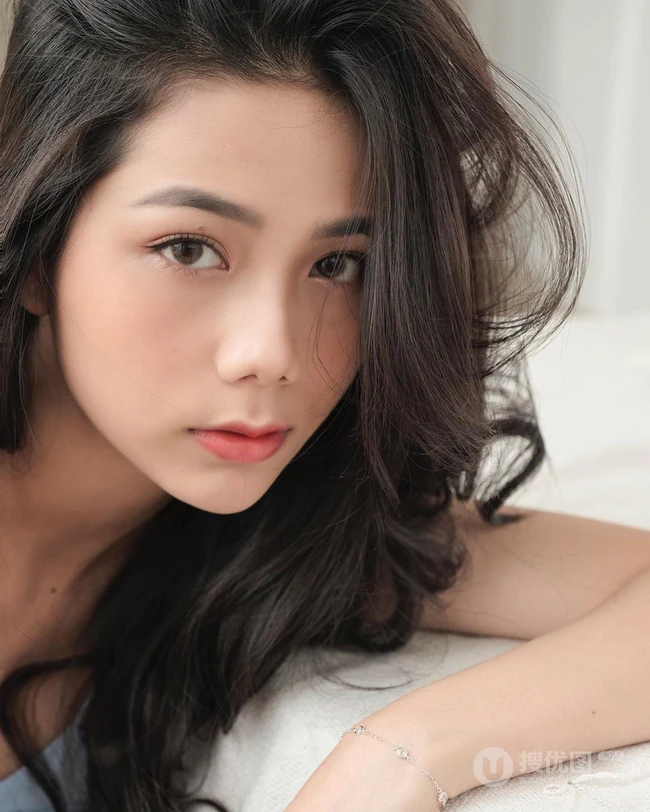 仙女气质，空灵感十足的越南女生Vo Thuy Hang精选气质写真生活照图片