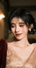 鞠婧祎优雅气质红丝绒肩带礼裙写真图片