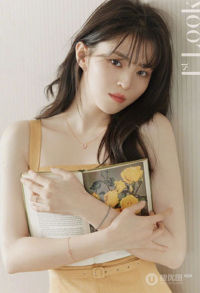 韩国微胖气质女生韩素希气质时尚穿搭登杂志写真图片