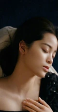 欧阳娜娜多套服饰穿搭气质时尚写真显美肩长腿杂志图片