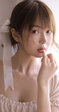 夏天该有的样子，大长腿漂亮少女肉色纱裙气质居家写真照片