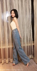 清甜动人齐肩短发女生背心牛仔裤穿搭显苗条身材纤细线条写真套图