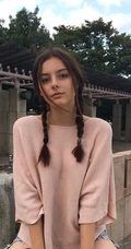 白俄罗斯气质漂亮如天使般女生家居服女模仙气动人柔美写真生活照图片