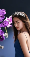 18岁傣族少女李宛妲气质动人裙装系列穿搭写真图片