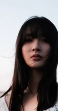 葛鑫怡清新印花白裙宛若花间精灵唯美户外写真图片