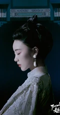张月清冷悠扬古装水墨风格写真大片，尽情展现东方美人风情