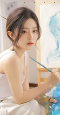 脸蛋清纯，身段完美的精选细腰女生紧身白背心长裤画室画画写真美照