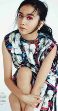 木村光希个性艺术感眼妆搭配时尚复古服饰等写真杂志图片