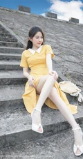 漂亮可人女生小姐姐鱼子酱橘黄色清新连衣裙户外及室内好看写真套图
