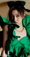 关晓彤化身壁橱蝴蝶少女美美哒微博写真美照