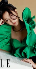 关晓彤化身壁橱蝴蝶少女美美哒微博写真美照