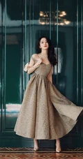 赵丽颖华美浪漫的礼服穿搭优雅气质写真图片