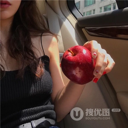 qq头像女部位胸前高清好看图片，独一无二个性气质女部位胸前高清头像图片