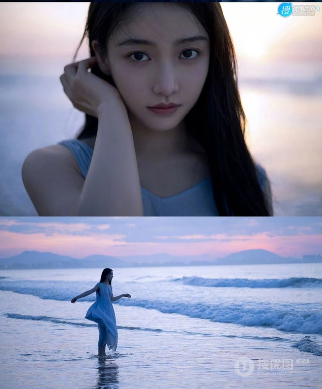 姜贞羽淡蓝色长裙着身海边玩沙戏浪超开心浪漫夏日写真美照