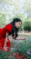 孙怡娇滴滴红裙着身化身森林小公主唯美高清写真图片