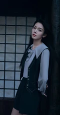 陈瑶暗黑房间静雅慵懒写真图片