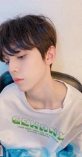 00后小帅哥左航，TF家族练习生左航精选写真，生活照图片