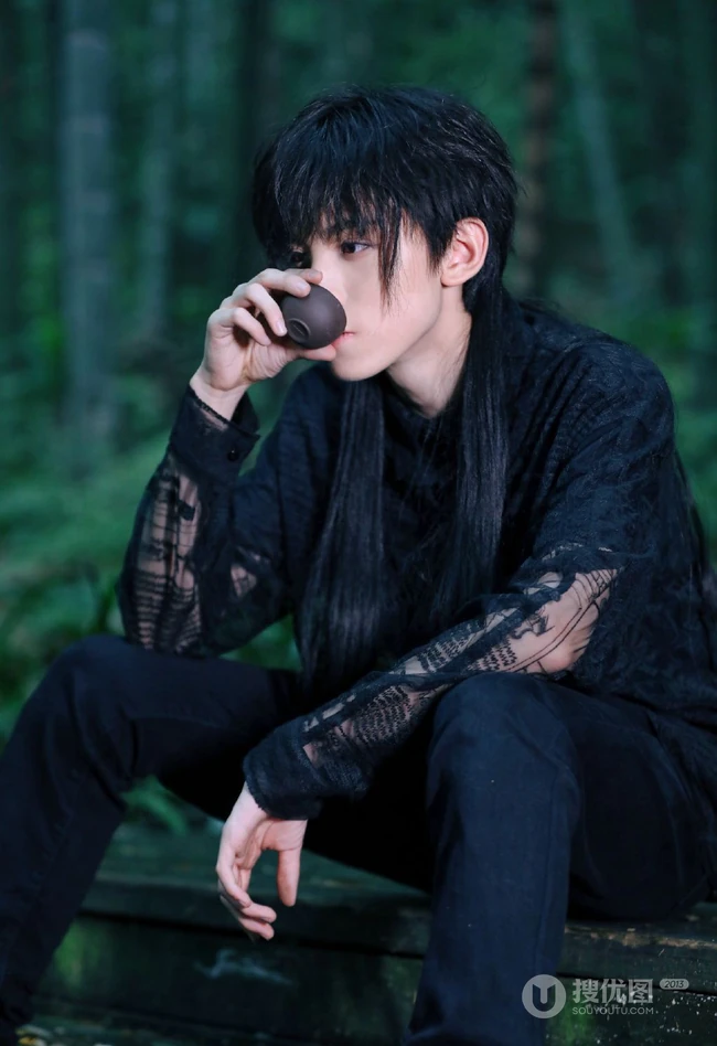 00后小帅哥左航，TF家族练习生左航精选写真，生活照图片