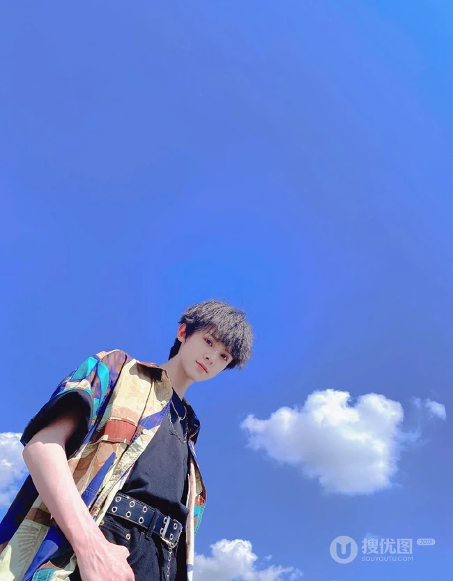 00后小帅哥左航，TF家族练习生左航精选写真，生活照图片