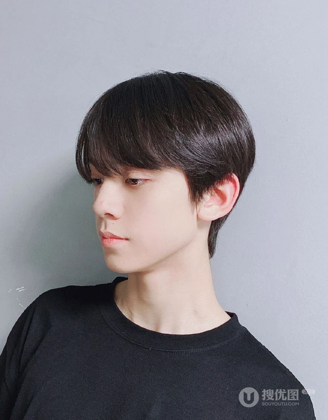 00后小帅哥左航，TF家族练习生左航精选写真，生活照图片