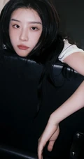 赵小棠微博晒8月8张图慵懒居家一个人悠闲写真生活照