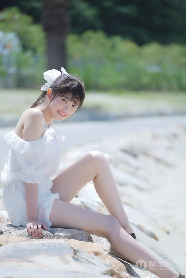 清新甜美，女友感爆棚的邻家气质少女武田雏步笑容超甜写真生活照图片