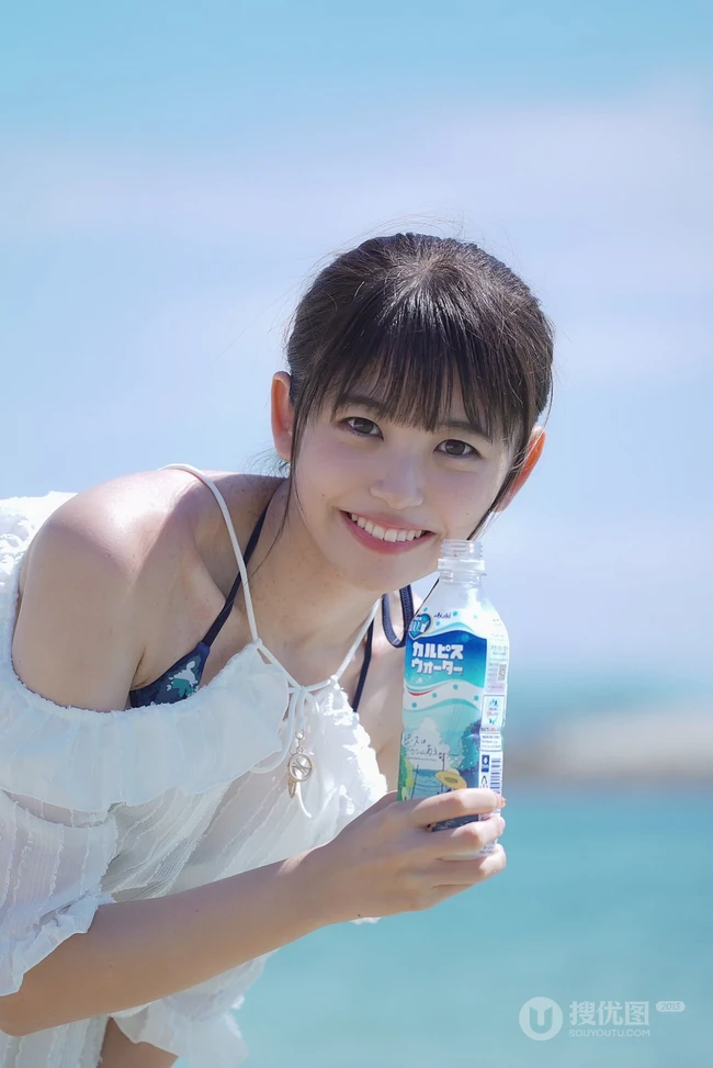 清新甜美，女友感爆棚的邻家气质少女武田雏步笑容超甜写真生活照图片