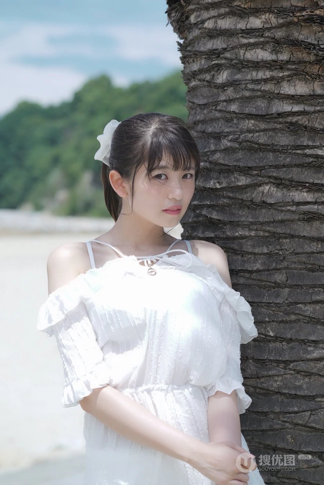 清新甜美，女友感爆棚的邻家气质少女武田雏步笑容超甜写真生活照图片