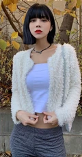真正的水蛇腰，纤细线条精选短发少女气质紧身裤，紧身衣系列吸睛生活照片