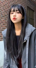 真正的水蛇腰，纤细线条精选短发少女气质紧身裤，紧身衣系列吸睛生活照片