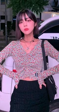 真正的水蛇腰，纤细线条精选短发少女气质紧身裤，紧身衣系列吸睛生活照片