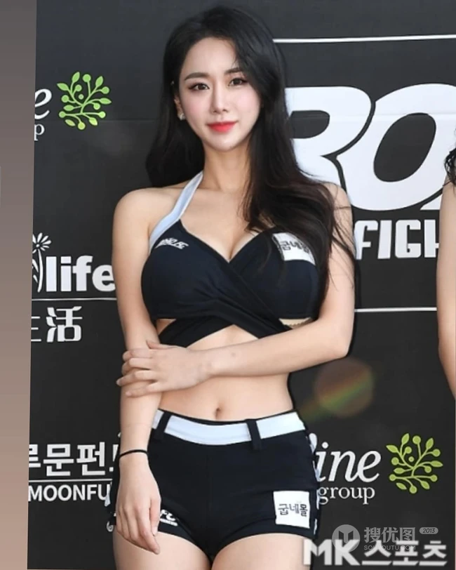 身形匀称超气质韩国网红女生模特精选气质写真，自拍，生活照图片集
