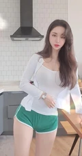 身形匀称超气质韩国网红女生模特精选气质写真，自拍，生活照图片集