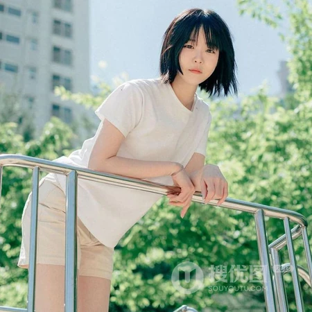 2021最新款ins高级质感，气质，气质，时尚，漂亮女生微信头像图片（37p）