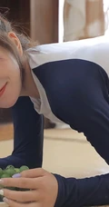 让人一看就喜欢的超可爱元气少女紧身衣三角裤穿搭享受夏日居家生活写真照片