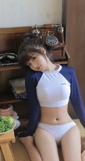 让人一看就喜欢的超可爱元气少女紧身衣三角裤穿搭享受夏日居家生活写真照片
