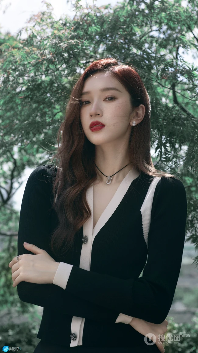 高挑气质美女刘令姿精选高清写真美照手机壁纸图片