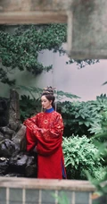 陈都灵古风玉楼春装扮优雅古典韵味十足写真图片