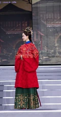 陈都灵古风玉楼春装扮优雅古典韵味十足写真图片