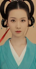 陈都灵古风侍女装扮，宛若画中人，古朴温雅气质写真美图